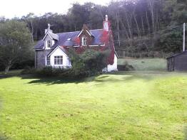 West Lodge, Achintore Road, Fort William PH33 6RW
