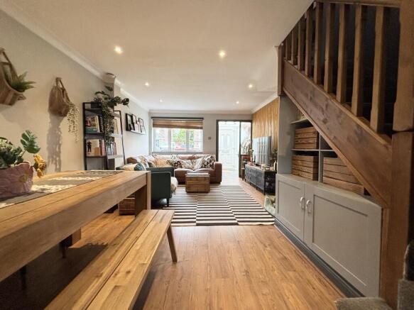 Pine Tree Close, Chester, CH4 photo 3