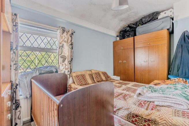 3 bed Semi-Detached for sale Image 8