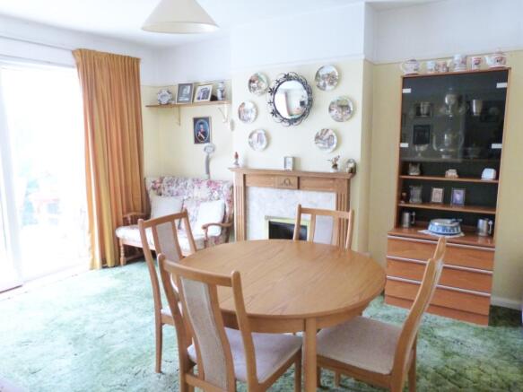 Dining Room2