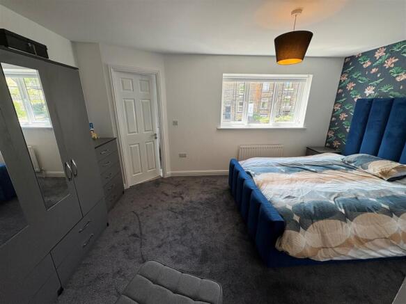 3 bed Detached for sale Image 11