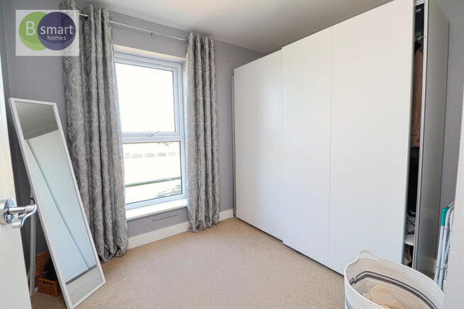 2 bed Apartment for sale Image 8
