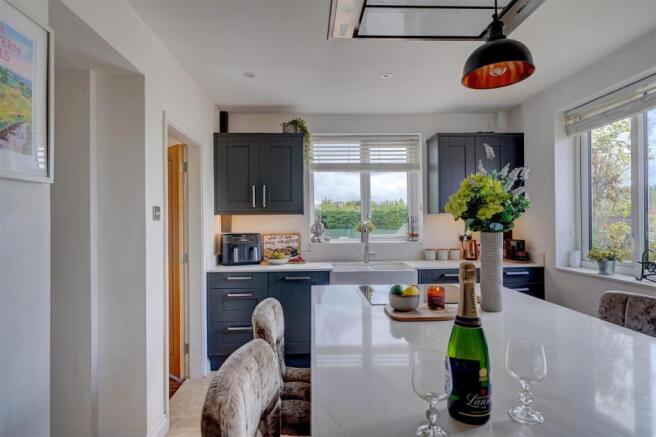 Glebe Lodge (21).jpg