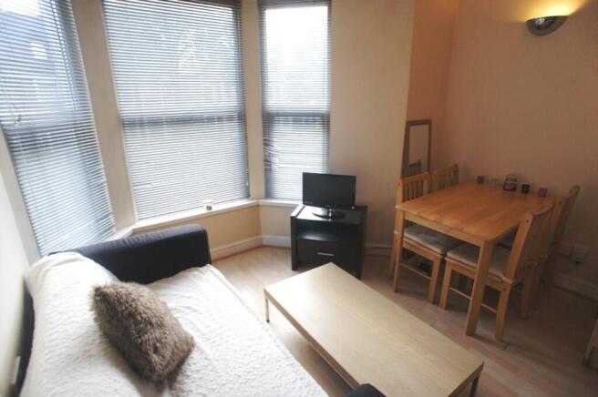 120 Richmond, Flat 5