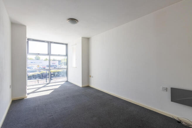 2 bed Flat for sale Image 6