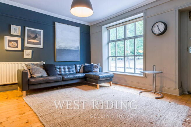 2 bed Terraced for sale Image 5