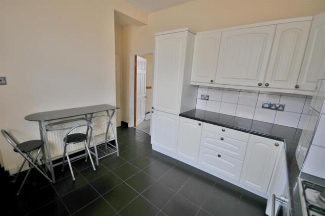 Dining kitchen