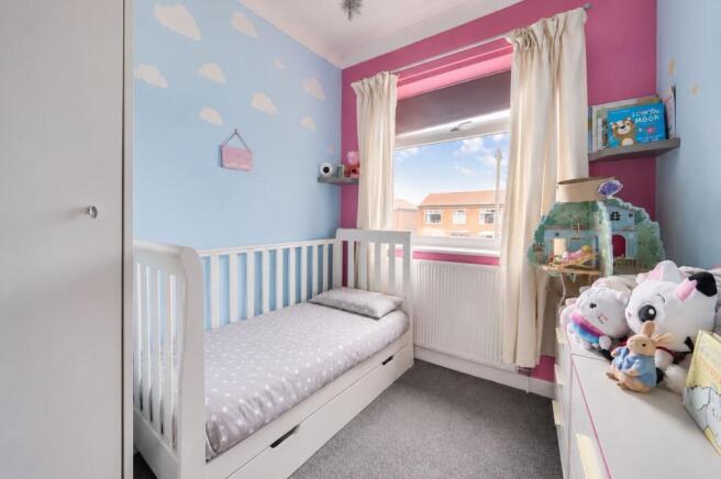 3 bed Semi-Detached for sale Image 9