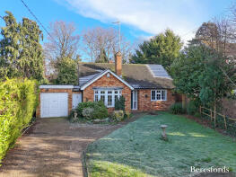 Felcourt, Station Road, Hatfield Peverel CM3 2DT