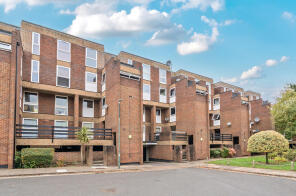 26, Sandalwood House, Longlands Road, Sidcup DA15 7NB