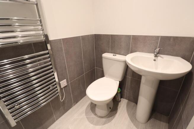 1 bed Apartment to rent Image 8