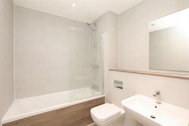 2 bed Apartment for sale Image 8