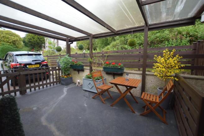 CAR PORT