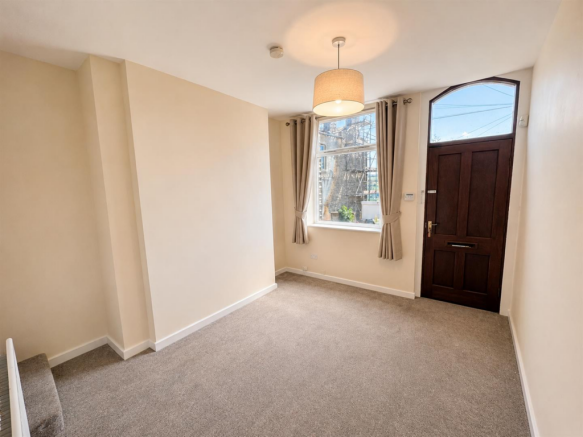 3 bed Terraced for sale Image 5