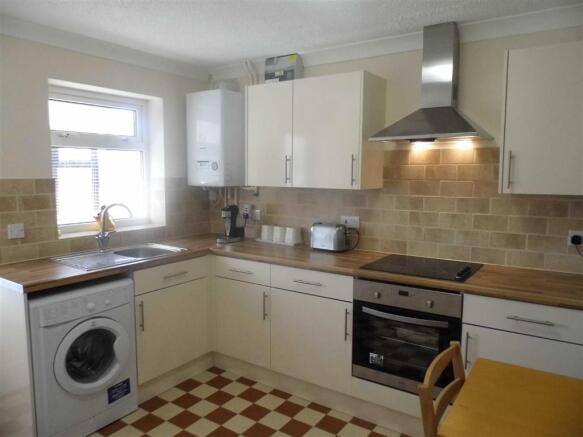 KITCHEN/BREAKFAST RO