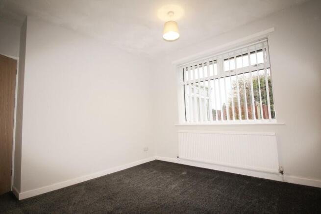 2 bed Detached Bungalow to rent Image 12