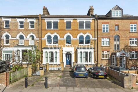 Queens Drive, London, N4