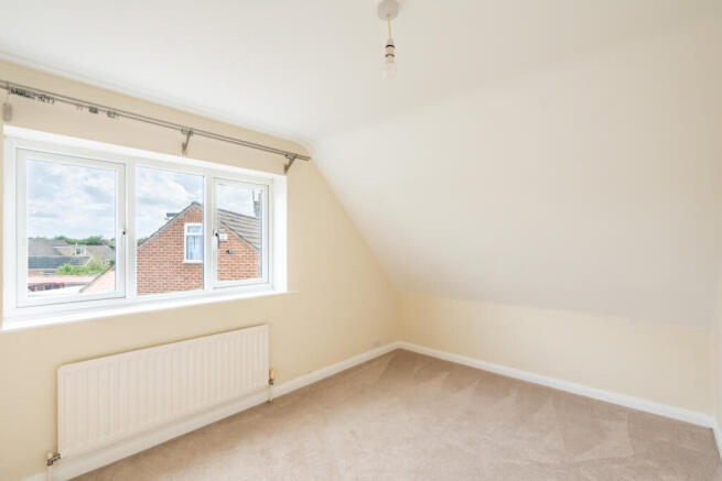 3 bed Bungalow for sale Image 12