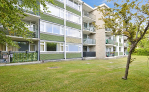 16, Burford Court, Rances Lane, Wokingham RG40 2LJ