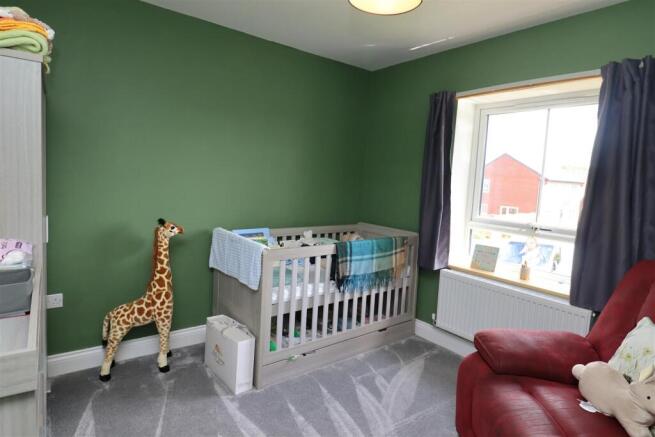 3 bed Detached for sale Image 9