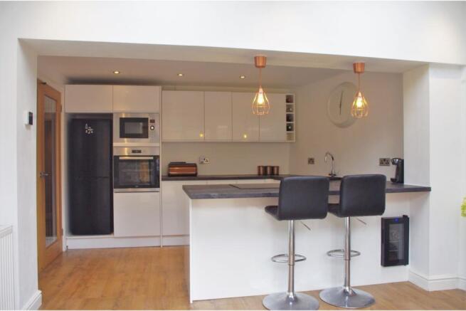 Kitchen / Breakfast