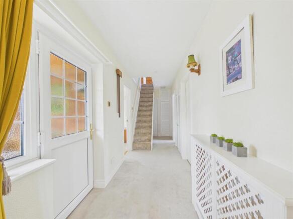 Tanhouse Lane, Malvern photo 5