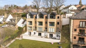 7 Black Rock, Castle Ings Court, Knaresborough HG5 8FF