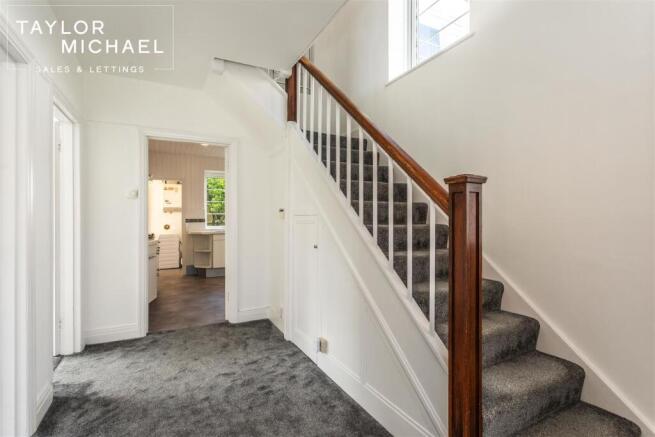 Woodland Drive, Hove photo 4