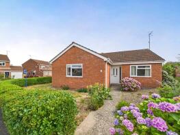 1, Burnham Close, Worcester WR5 3BH
