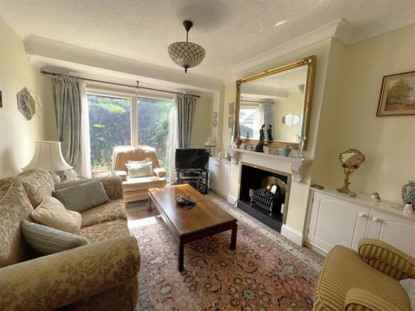Living Room.jpeg