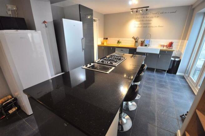 Kitchen/Breakfast Room