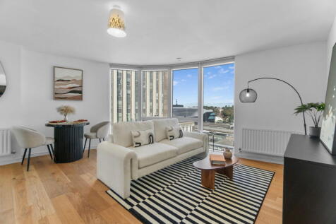 Great West Quarter, Brentford, TW8