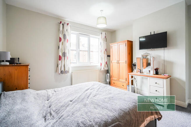 3 bed Terraced for sale Image 12
