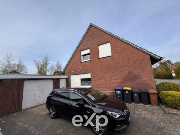 Seitenansicht Garage