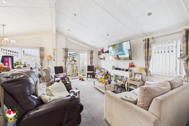 Open Plan Lounge and Kitchen Diner