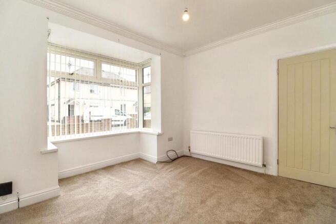 3 bed Semi-Detached for sale Image 7