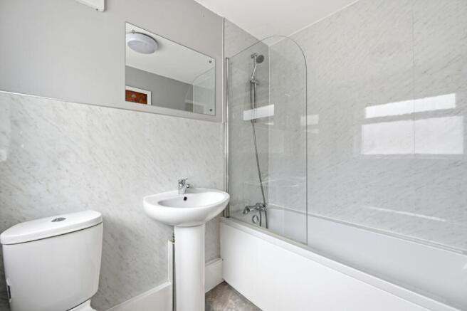 2 bed Terraced for sale Image 10
