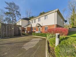 Flat 3, Kings Wood Gate House, Kings Wood Gate, St. Leonards-on-sea TN37 7FB