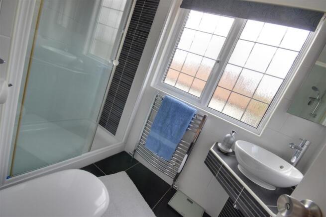Ensuite Shower Room