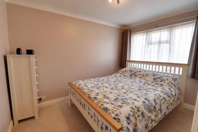 Bedroom 2 (Double)