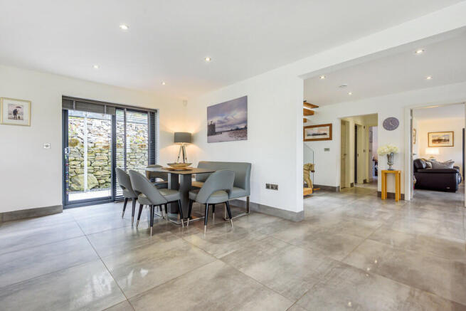 Kitchen/Dining/Fa...