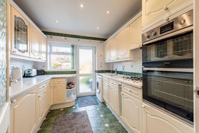 Kitchen (1)