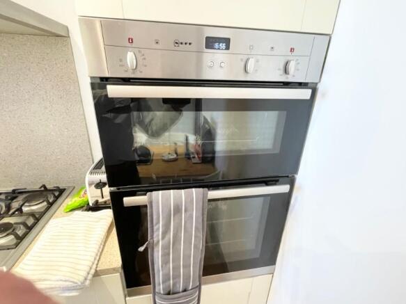 Oven