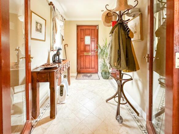 3 bed Detached for sale Image 6