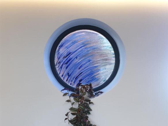 porthole-actual
