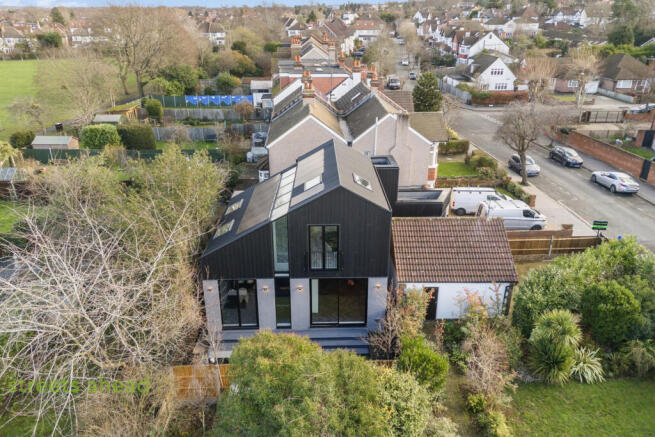 e507a530-c614-43a...