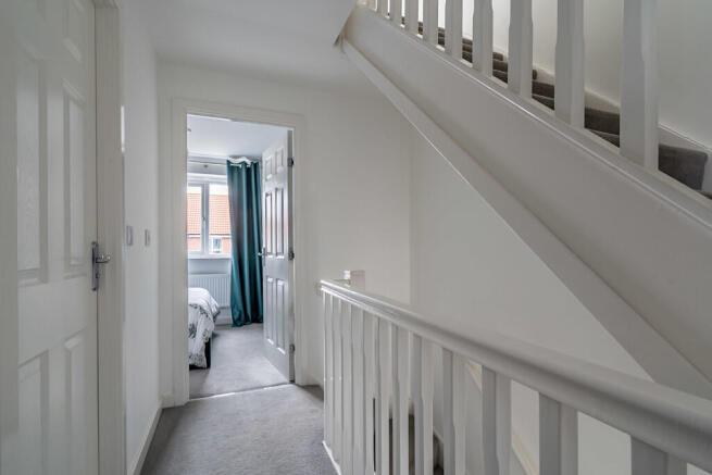 3 bed Terraced for sale Image 7