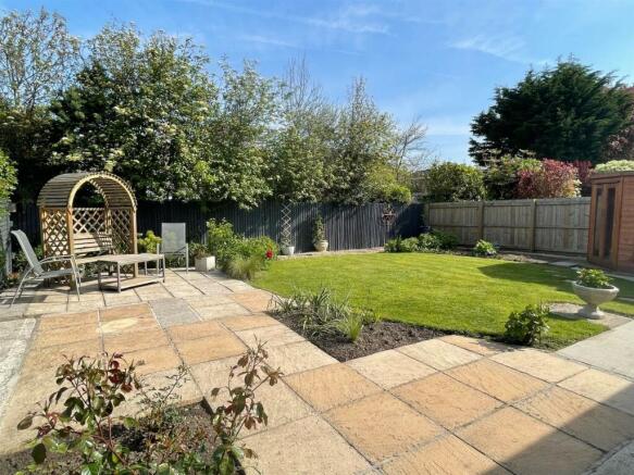 Garden2.jpg