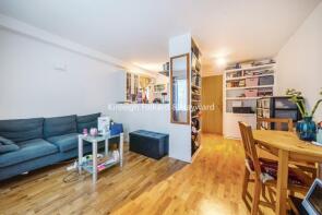 39, Goodwin Close, London SE16 3TR