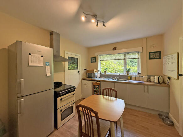 3 bed Detached Bungalow for sale Image 11